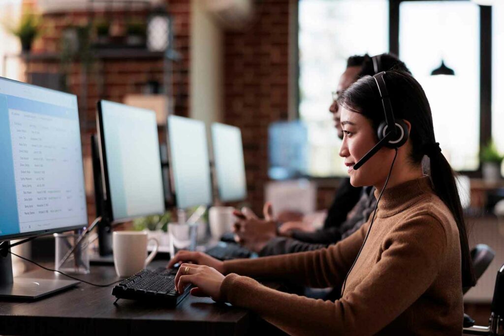 Cloud Call Center in USA: The Future of Business Communication 2025 1 Cloud Call Center in USA